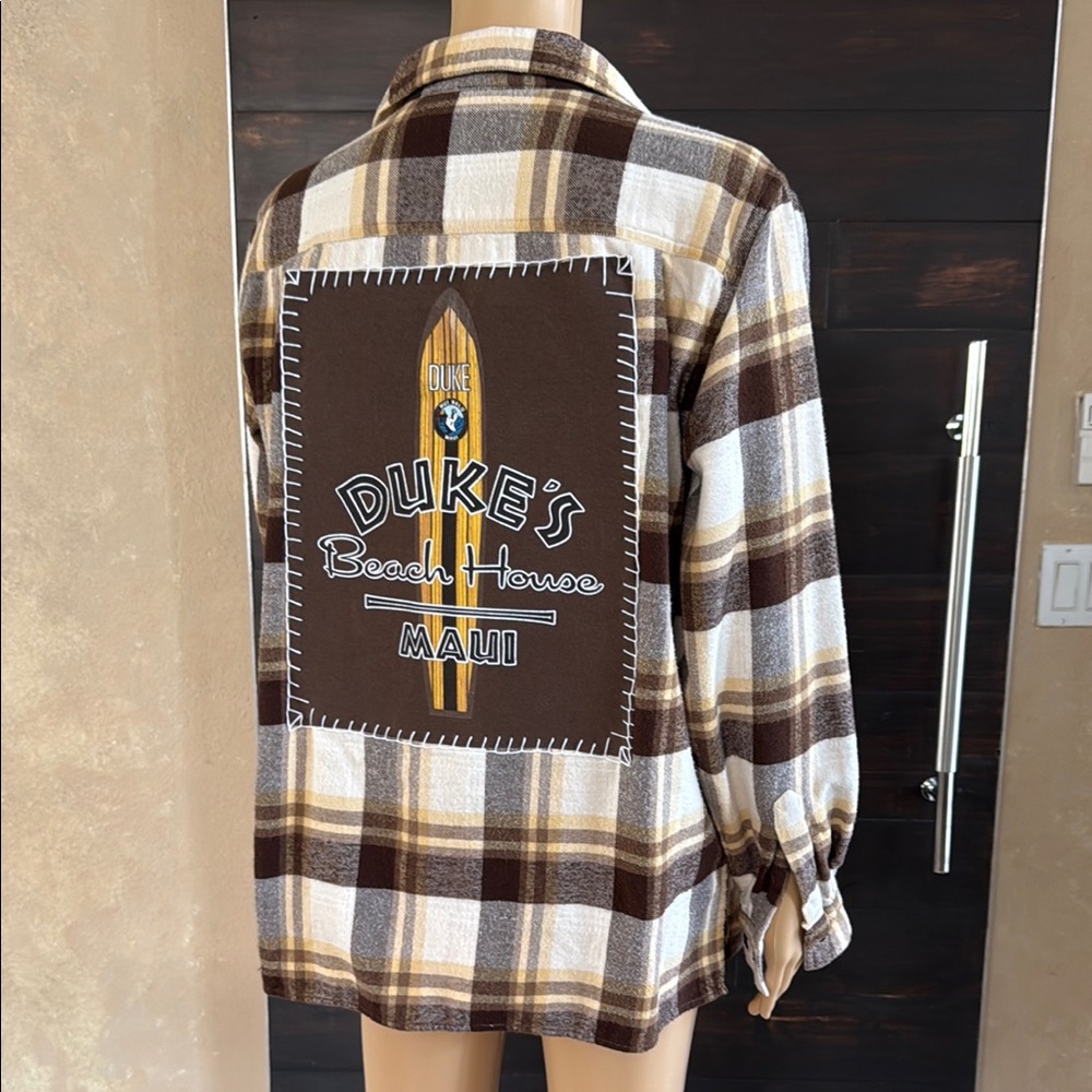 Duke's Beachhouse Maui Brown/Yellow Plaid Shacket Size L